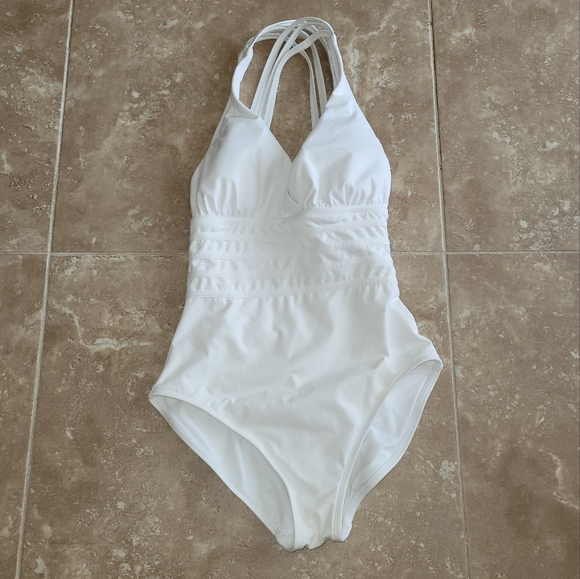 La Blanca Other - La Blanca White One Piece Halter Swimsuit - sz. 6